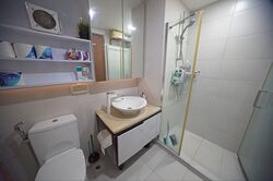 1 Canberra (D27), Condominium #547522491